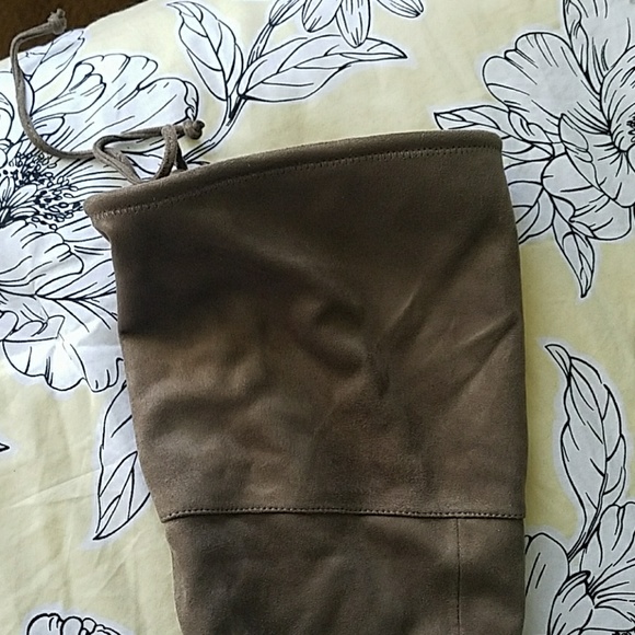 Aldo over the knee boots - Picture 6 of 7